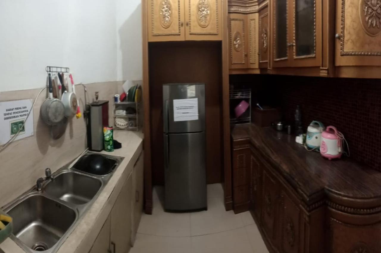 Spot On 90538 Wisma Dewi Syariah Jakarta Eksteriør billede